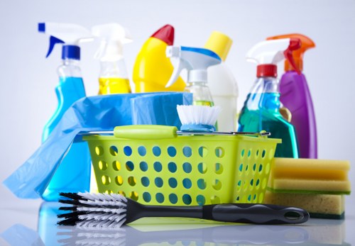 Professional office cleaning in SE15 for a tidy workplace
