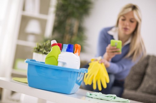 Professional carpet cleaner finalising a fair complaint outcome